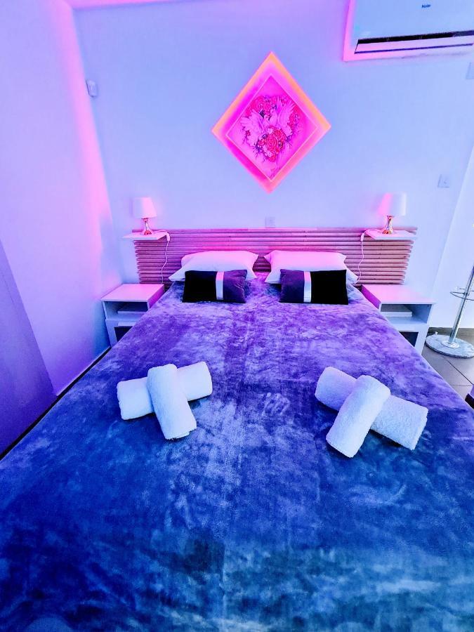Hidden Lights Deluxe Apartment Ayia Napa Eksteriør billede